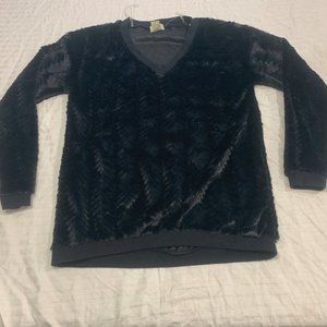 💐💐💐  EYELASH COUTURE WOMENS FUZZY SOFTCREW NECK SWEATSHIRT SIZE M 💐💐💐